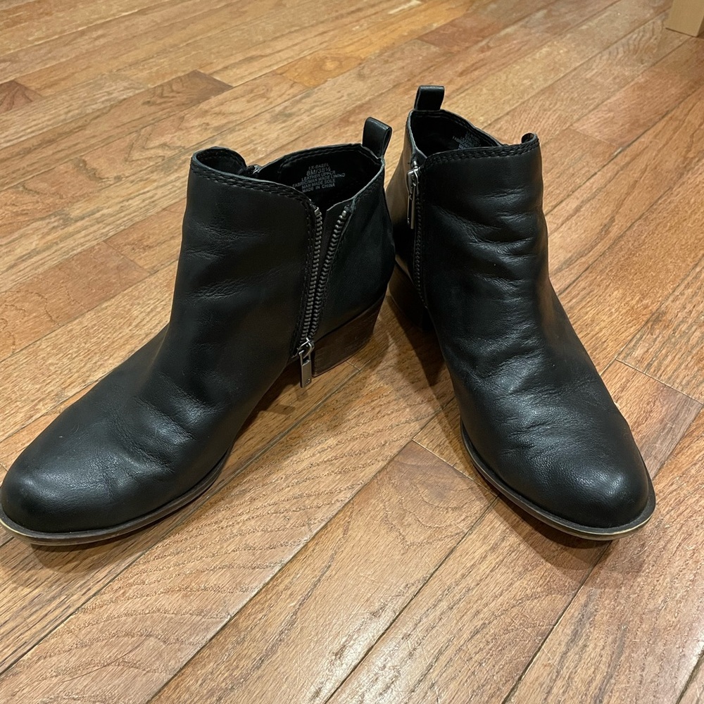 Lucky Brand Black Ankle Booties Sz 8